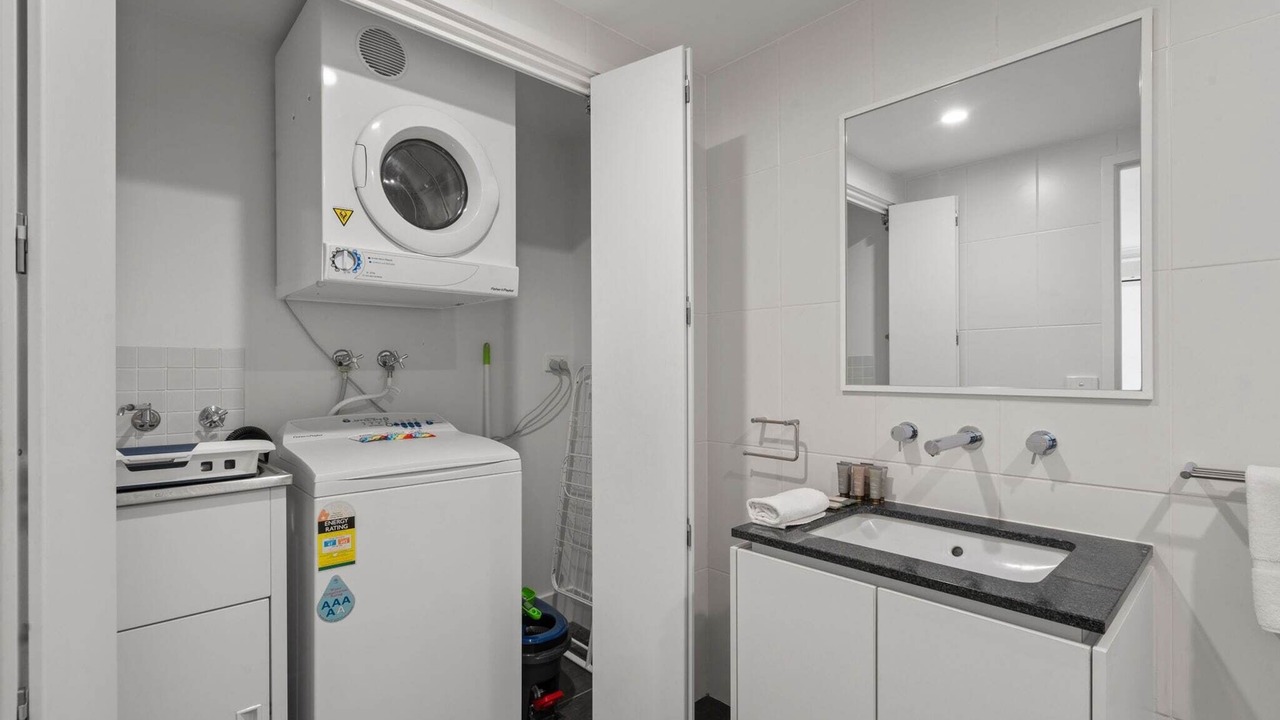 Photo of Bathroom in Canberra City Centre