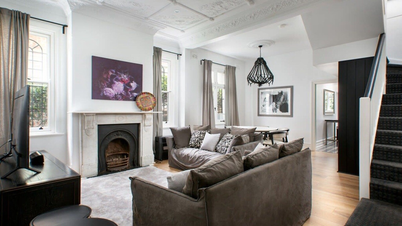 Photo of Livingroom in Woolwich