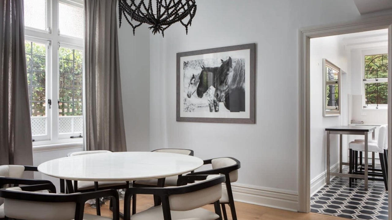 Photo of Livingroom in Woolwich