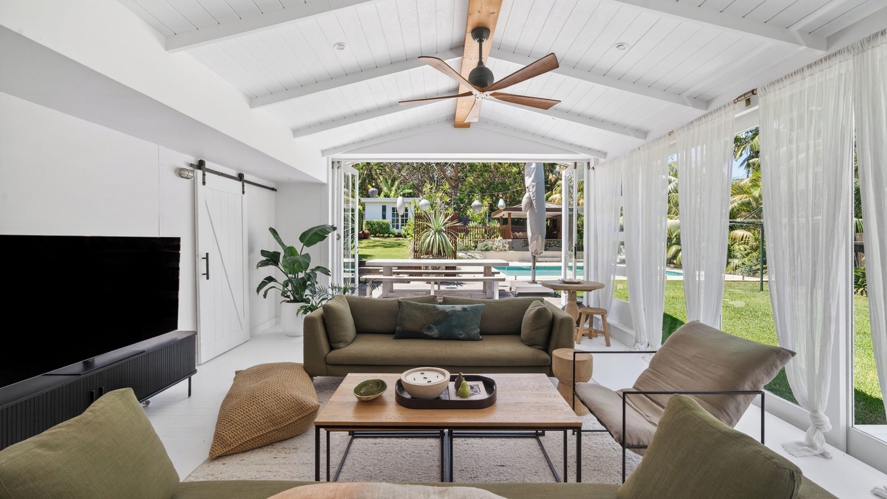 Photo of Livingroom in Avalon Beach
