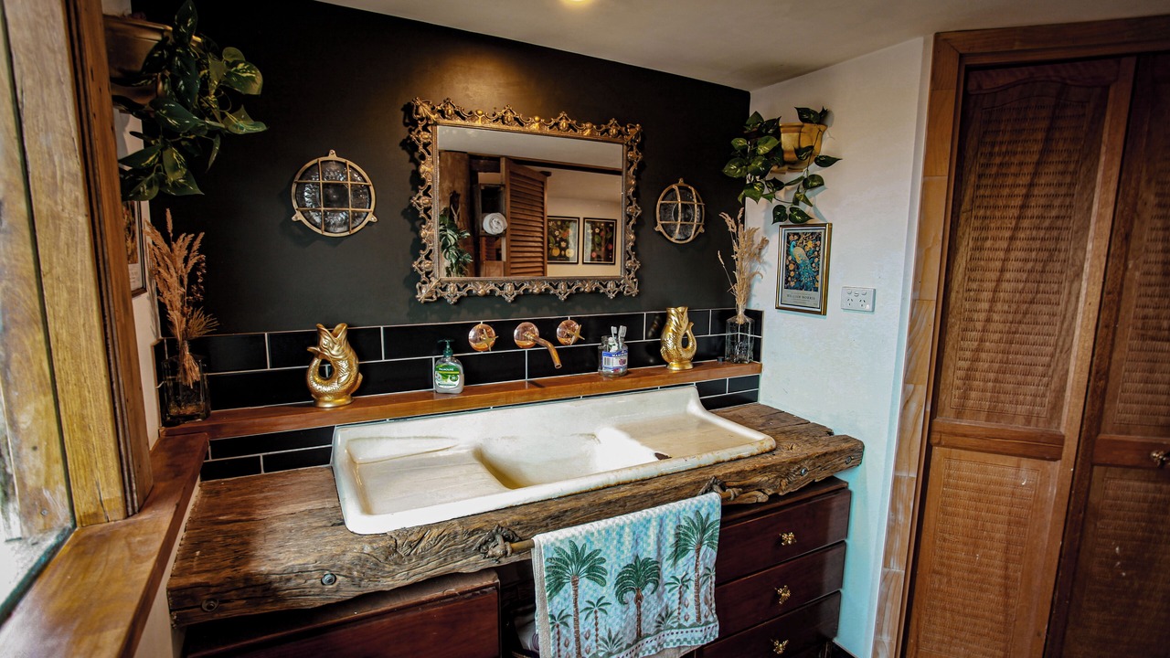 Photo of Bathroom in Bombay