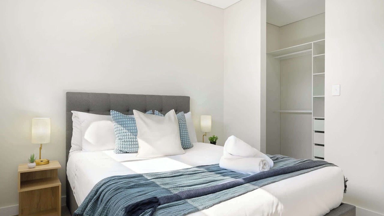 Photo of Bedroom in Dundas Valley