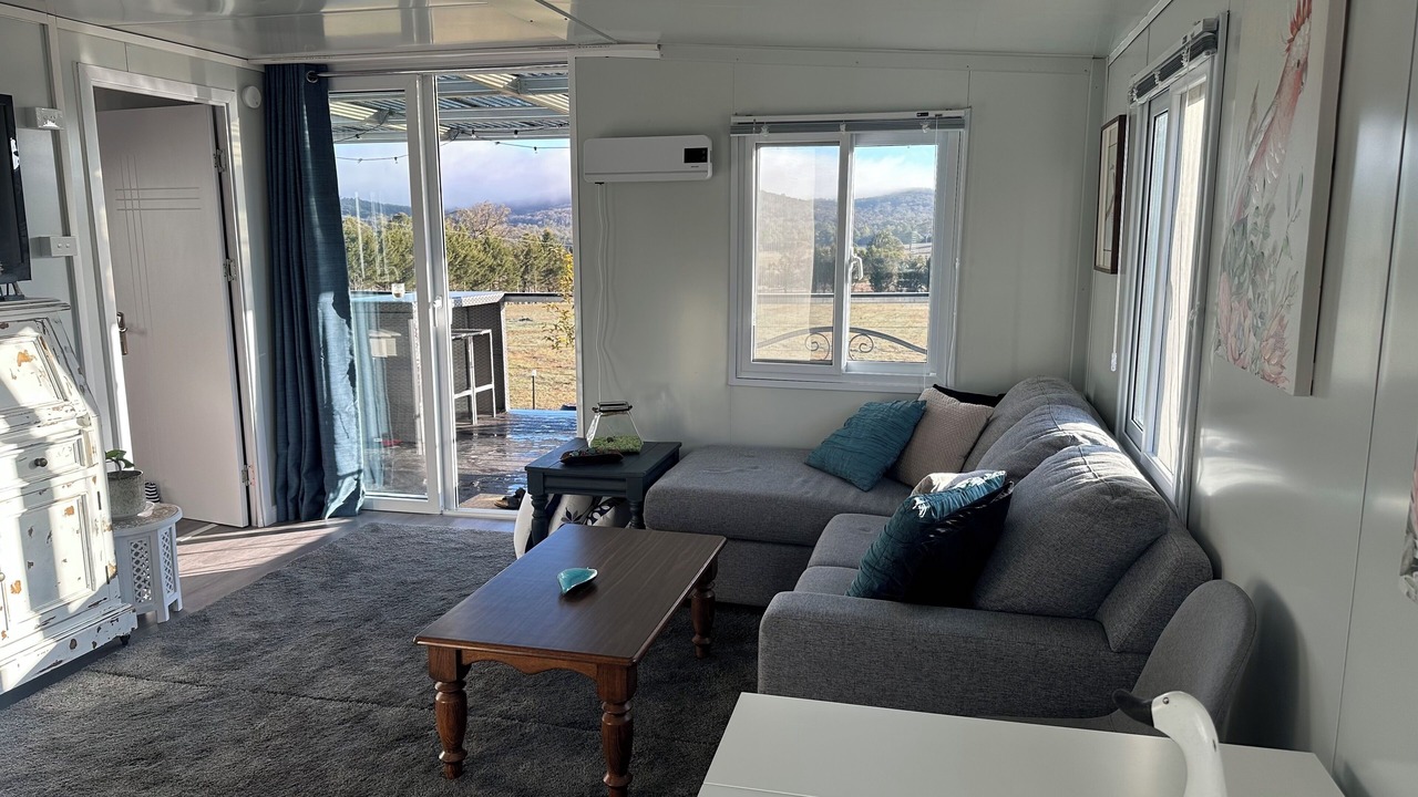 Photo of Livingroom in Currawang