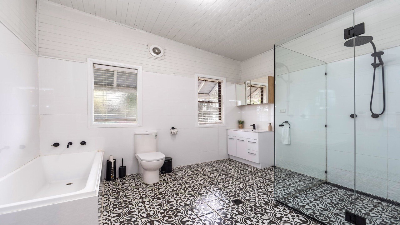 Photo of Bathroom in Singleton