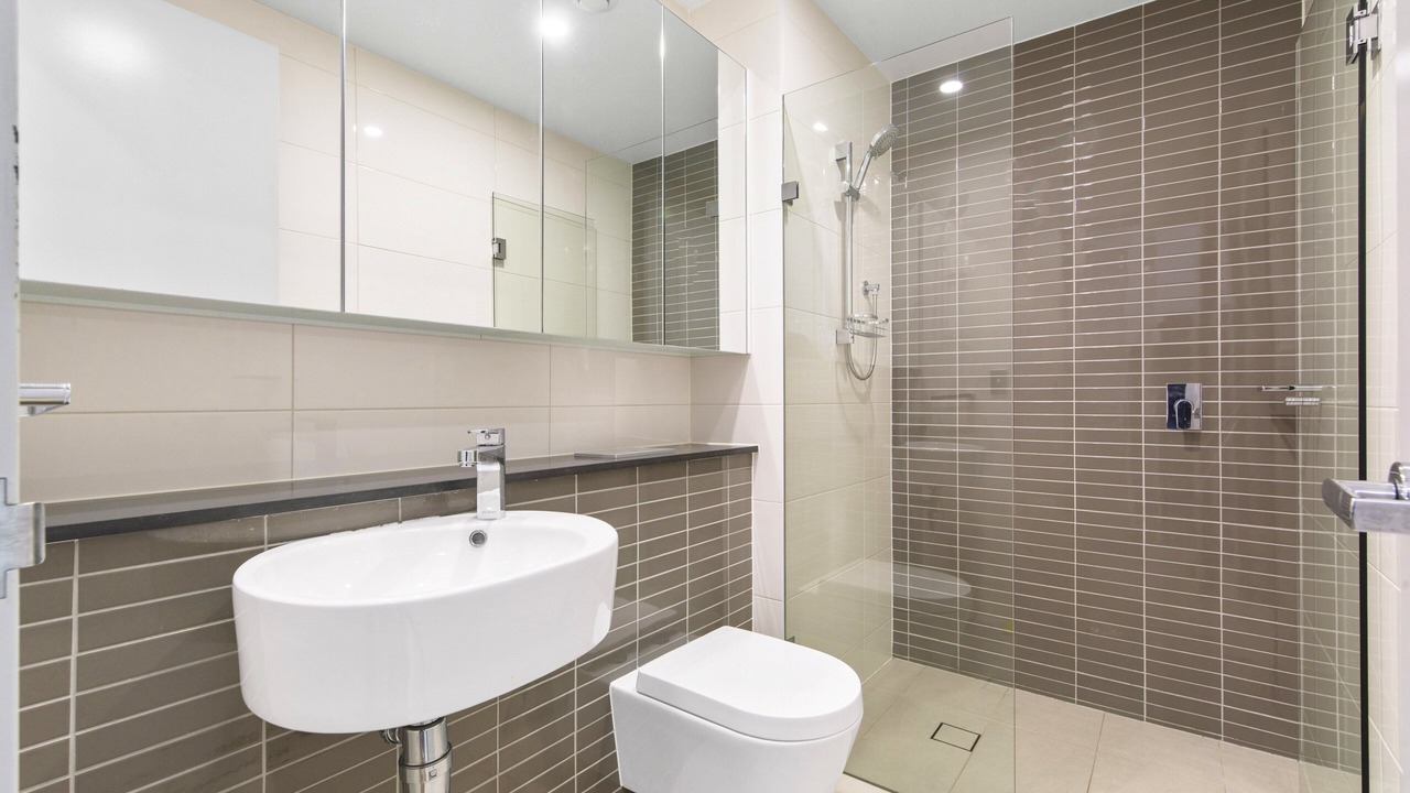 Photo of Bathroom in Zetland
