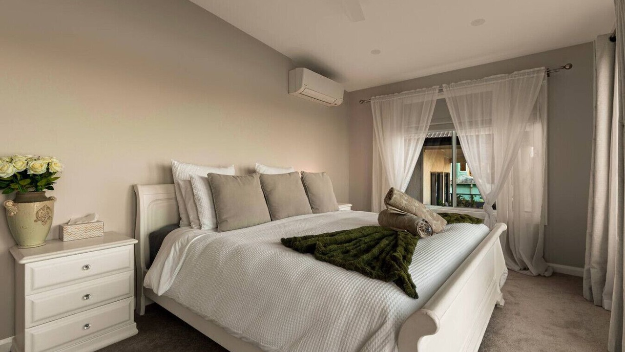 Photo of Bedroom in Saratoga