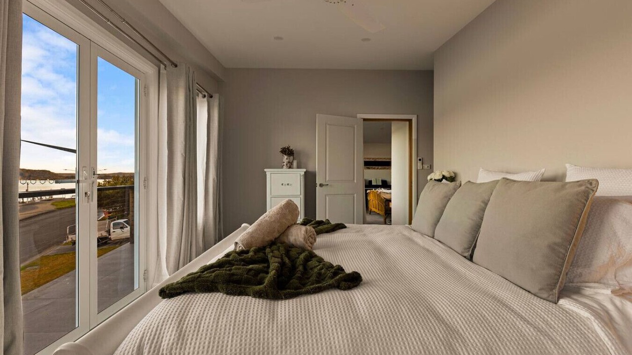 Photo of Bedroom in Saratoga