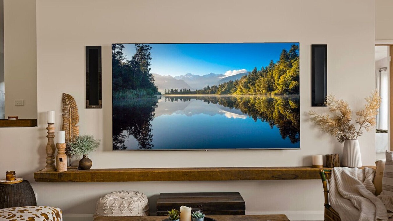 Photo of Livingroom in Saratoga