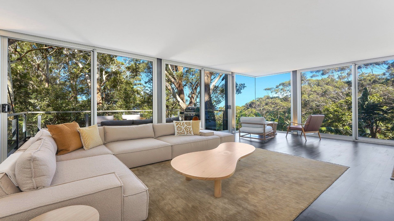 Photo of Livingroom in Macmasters Beach