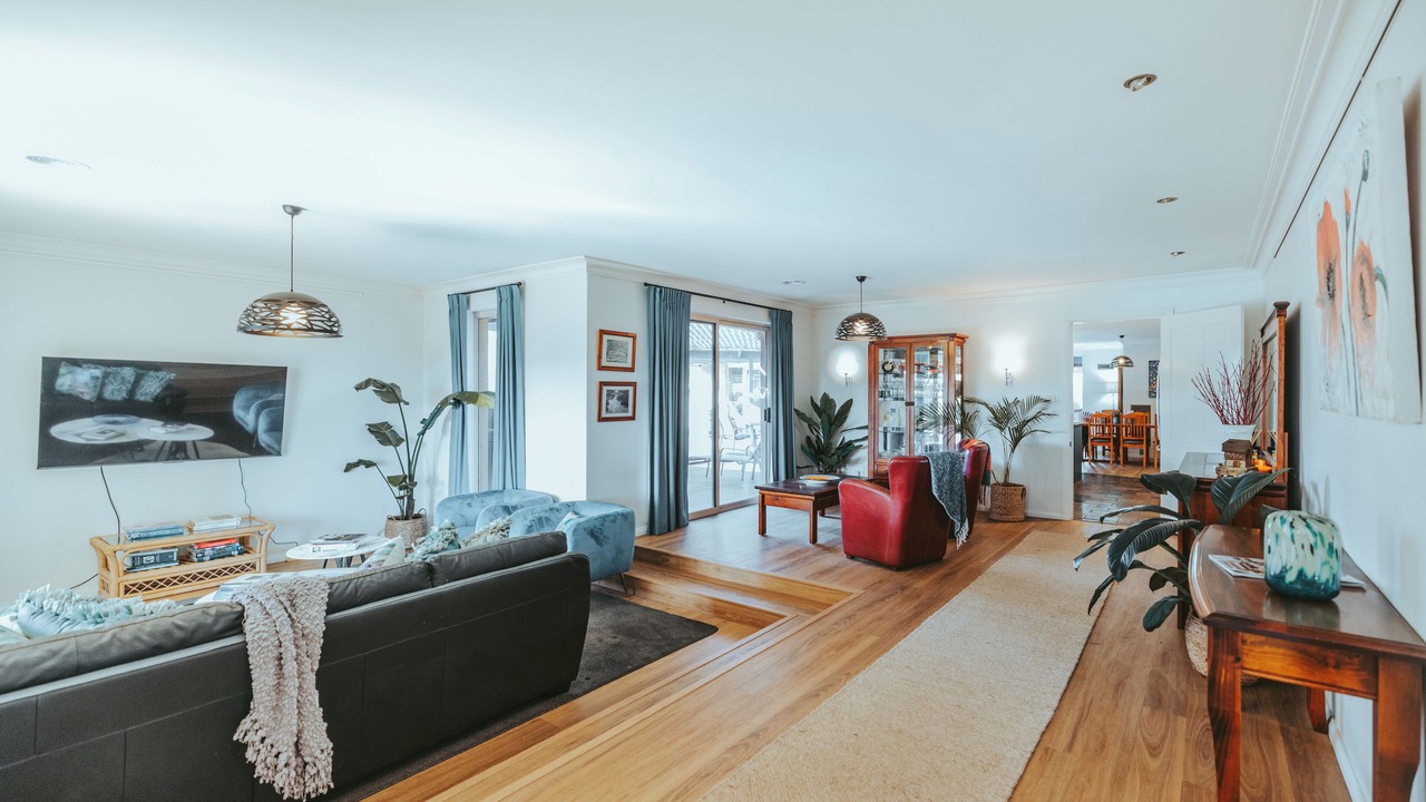 Photo of Livingroom in Glenquarry