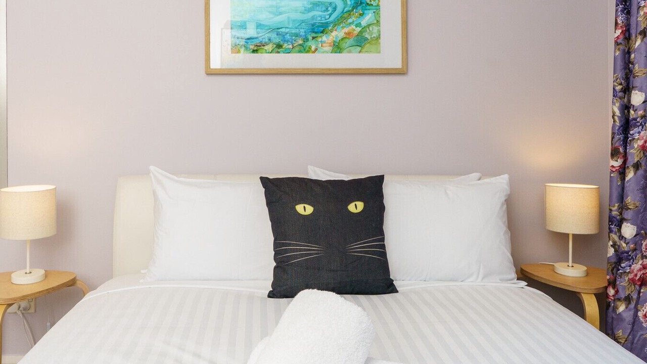 Photo of Bedroom in Reid