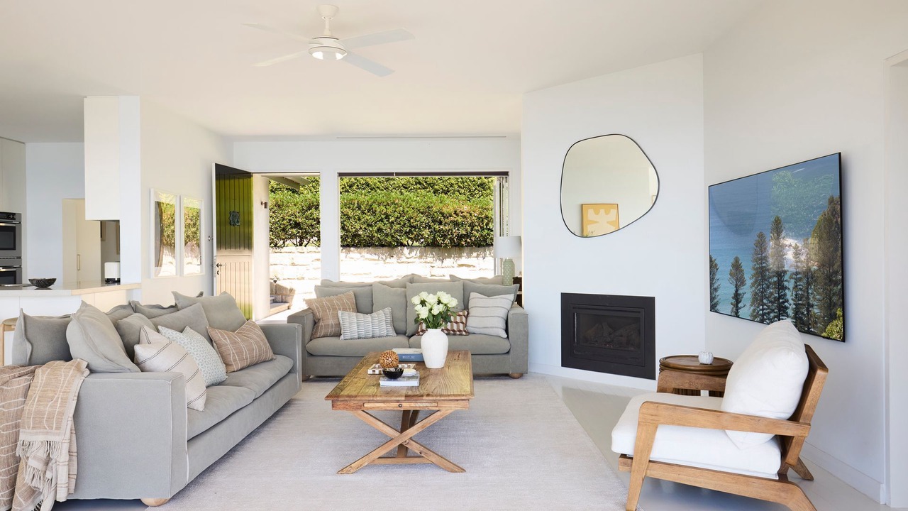 Photo of Livingroom in Palm Beach