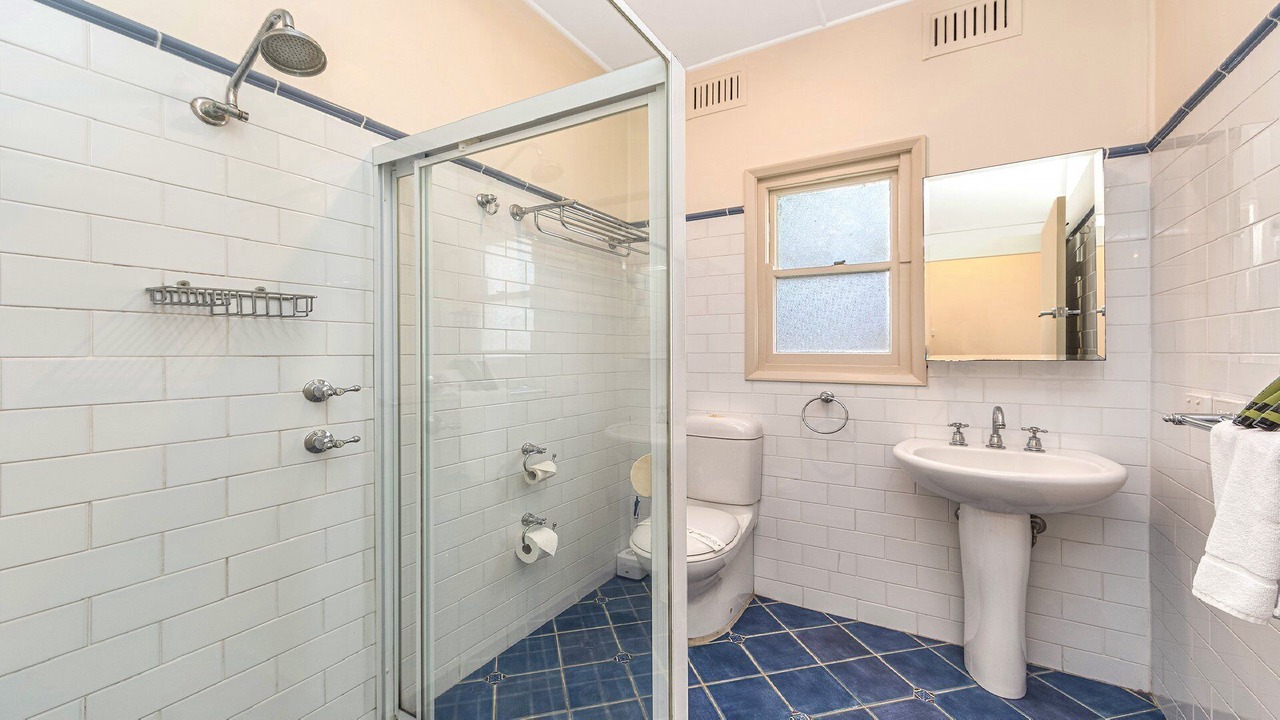 Photo of Bathroom in Patonga