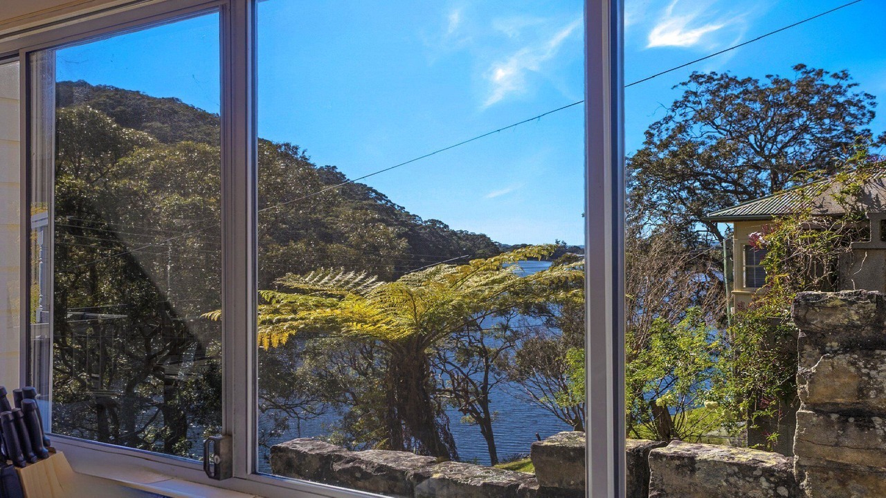 Photo of Others in Horsfield Bay