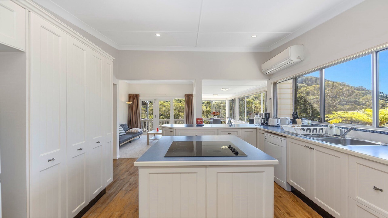 Photo of Kitchen in Horsfield Bay