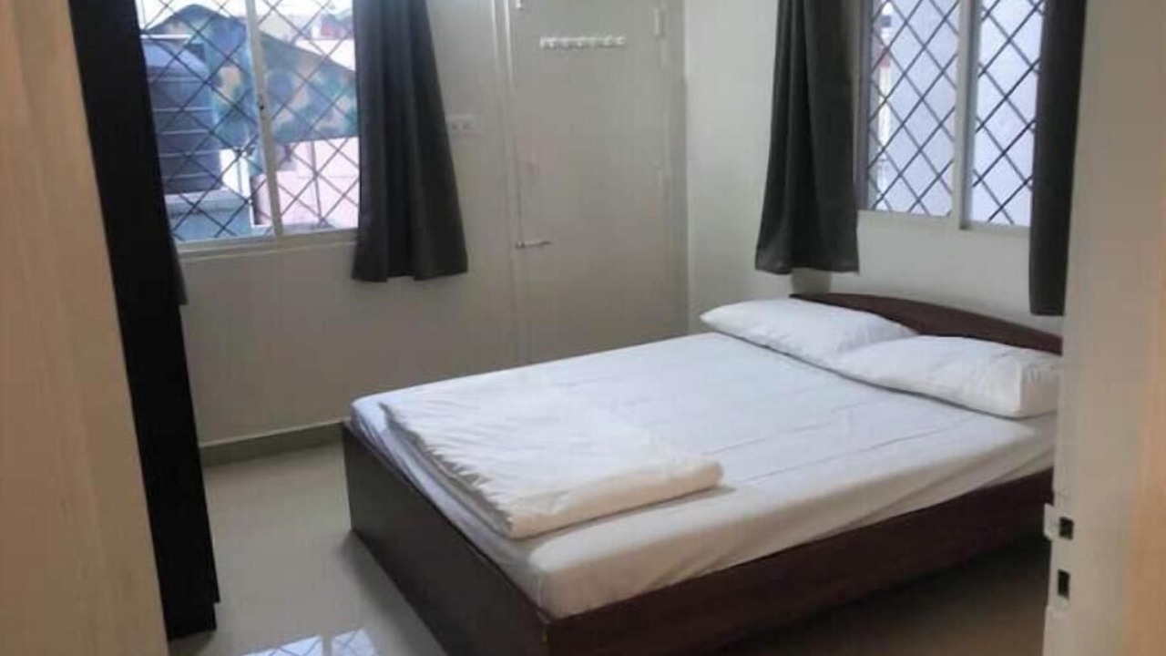Photo of Bedroom in Murgesh Pallya