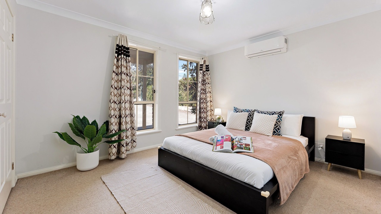 Photo of Bedroom in North Rocks