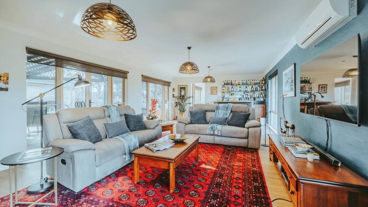 Photo of Livingroom in Glenquarry