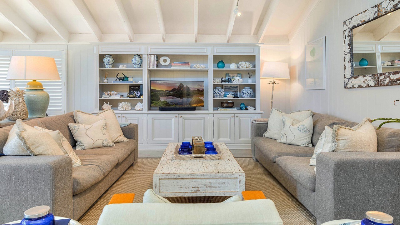 Photo of Livingroom in Pretty Beach Central Coast