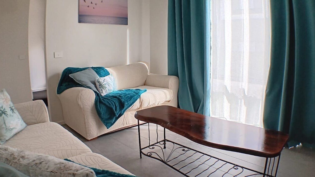 Photo of Livingroom in Throsby