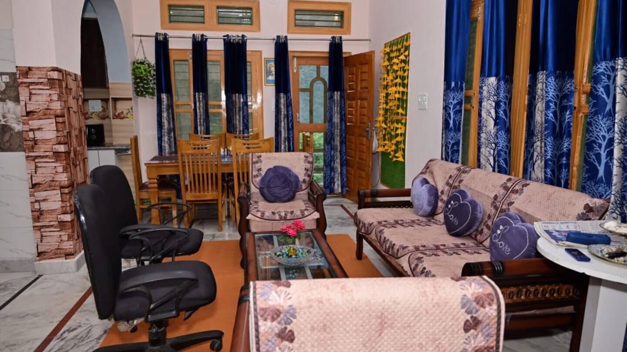 Photo of Livingroom in Rajgarhi