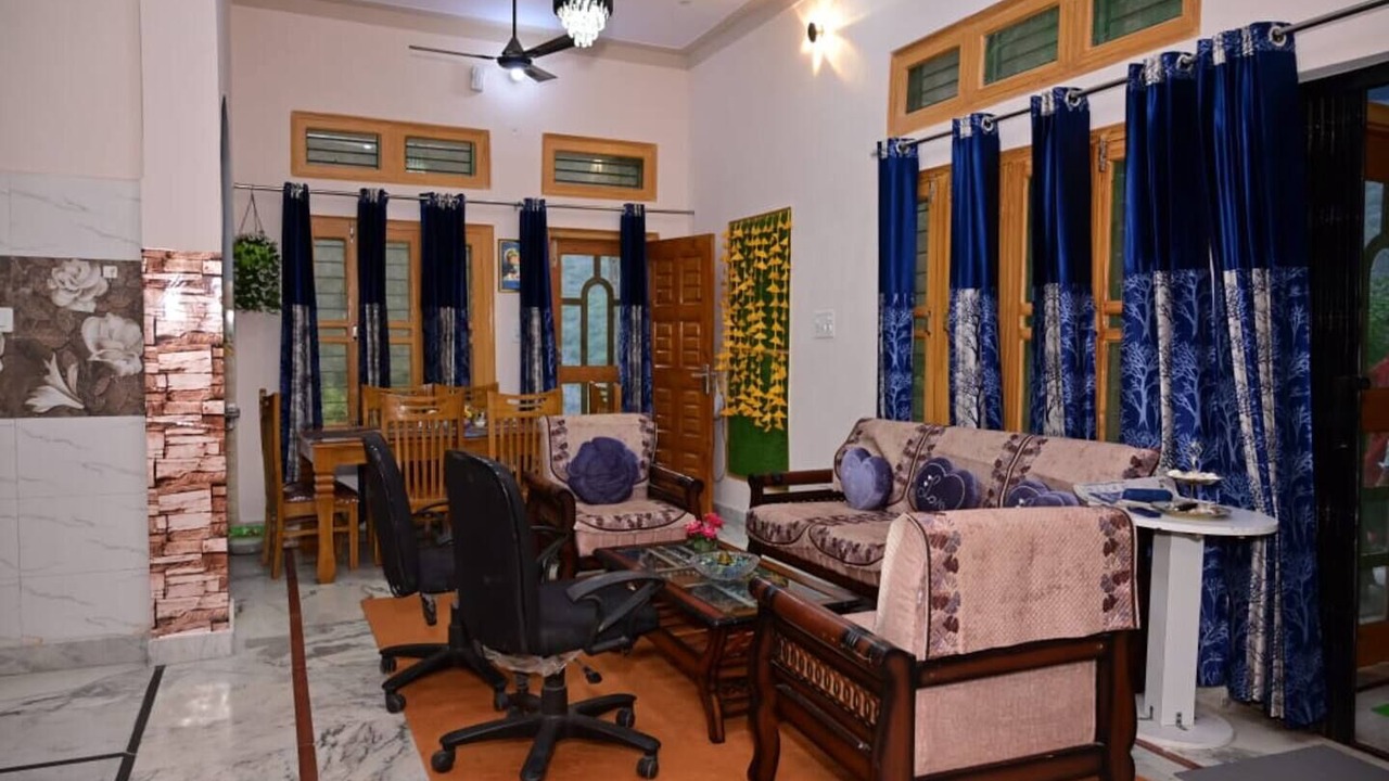 Photo of Livingroom in Rajgarhi