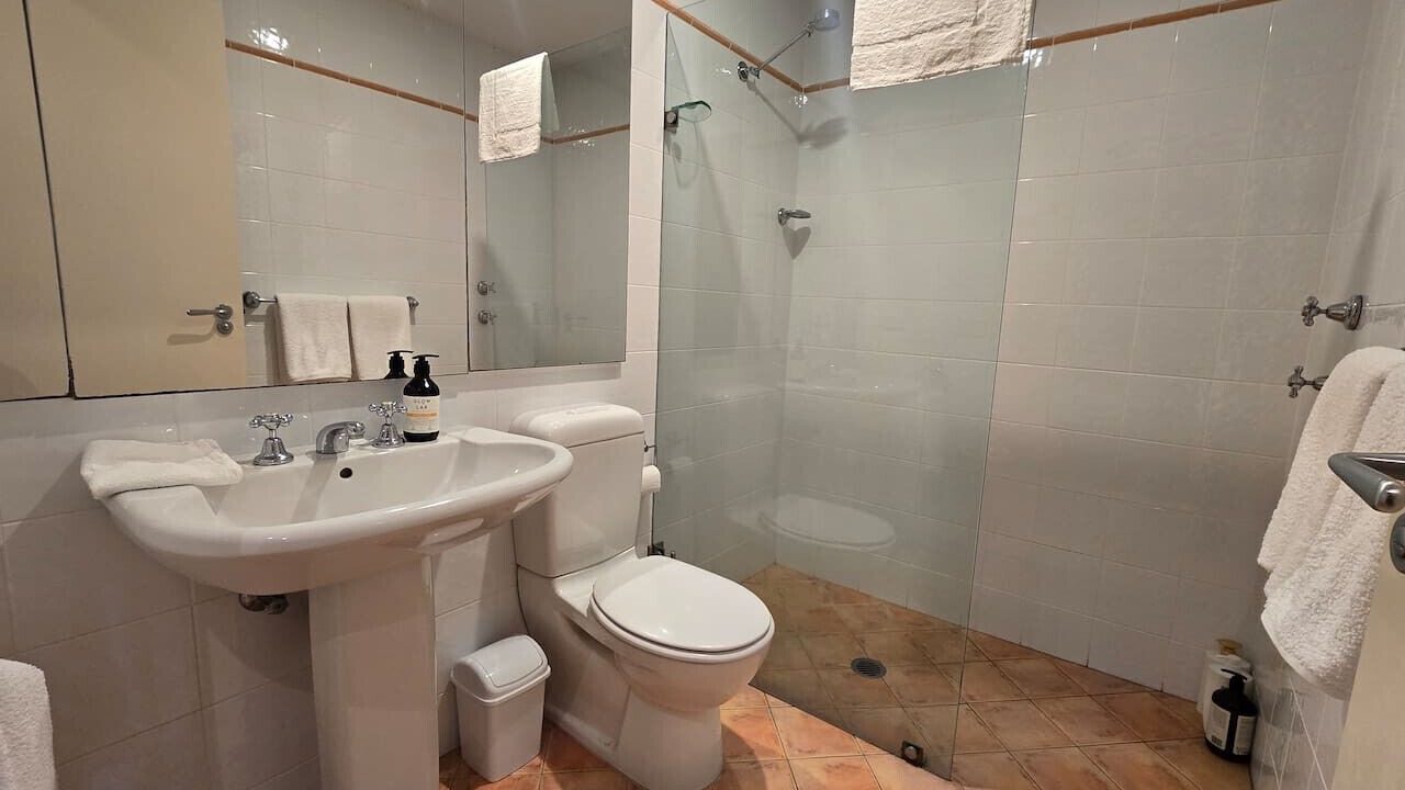 Photo of Bathroom in Avalon Beach