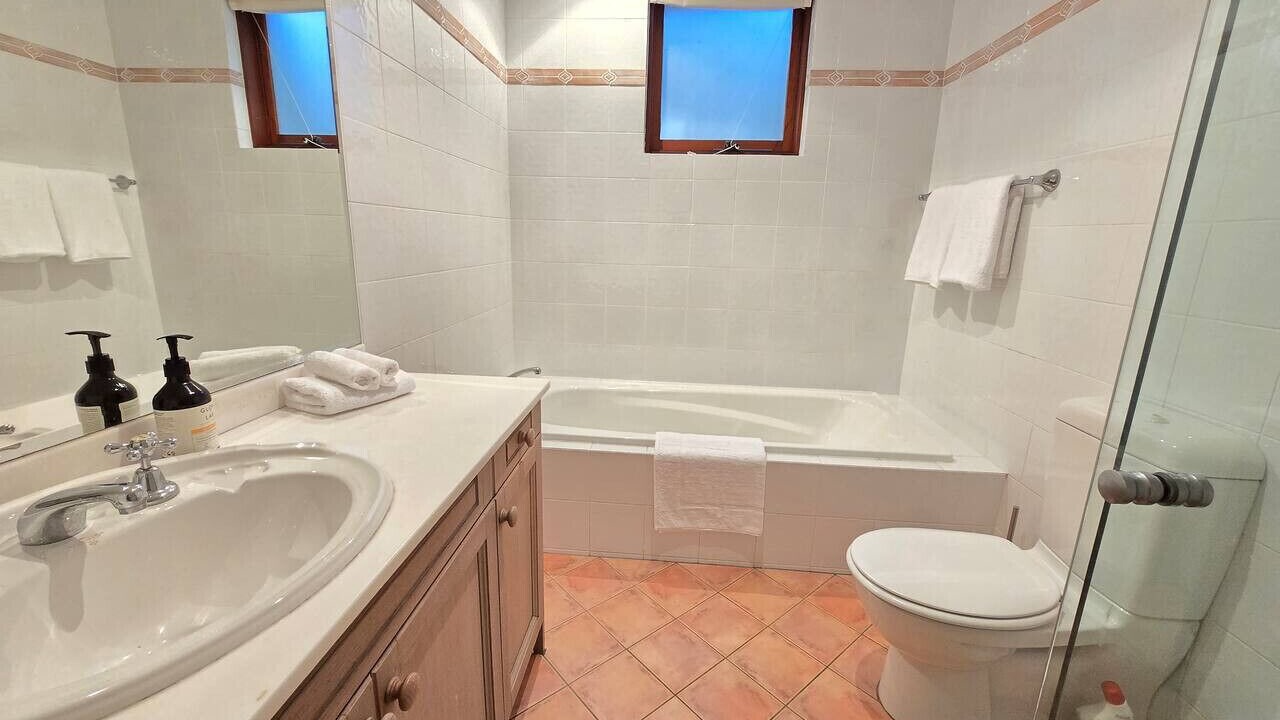 Photo of Bathroom in Avalon Beach