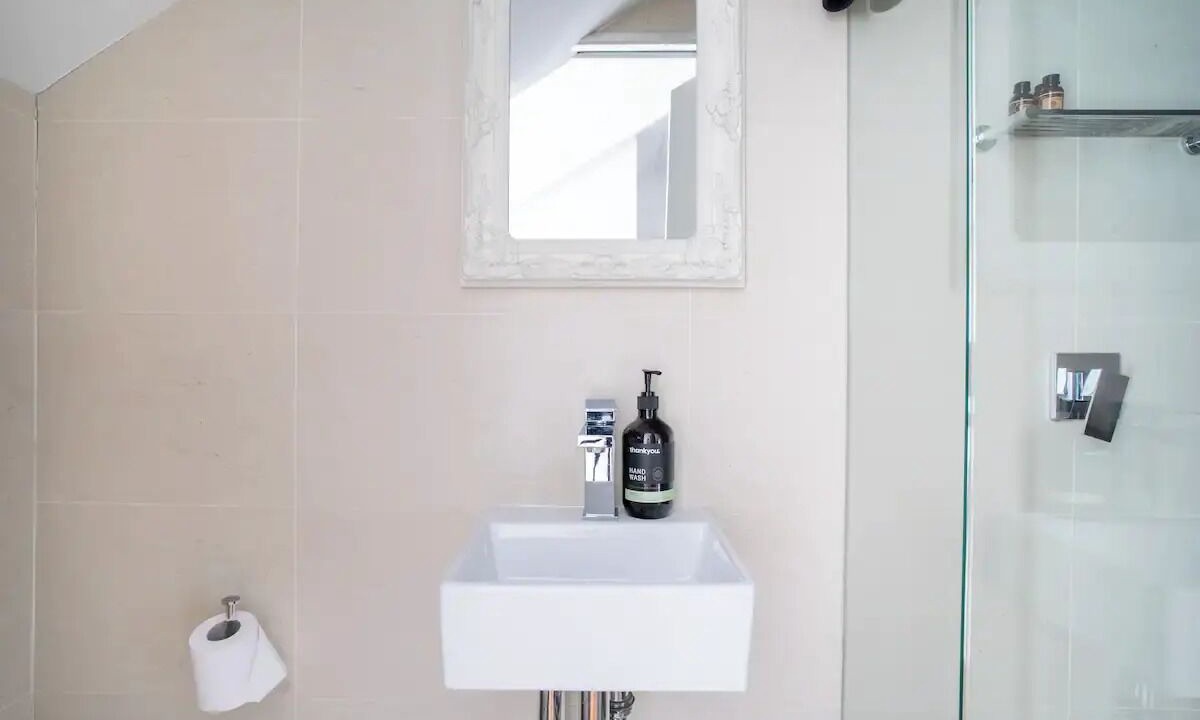 Photo of Bathroom in Dawes Point