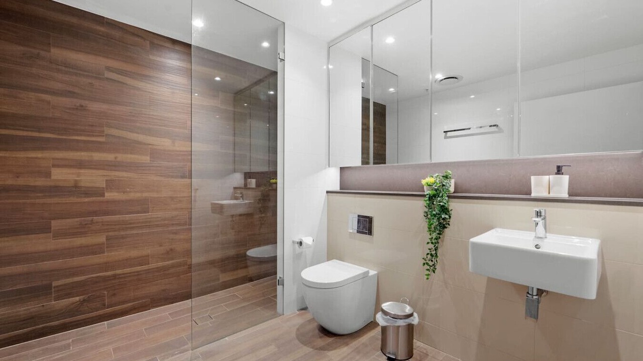 Photo of Bathroom in Mascot