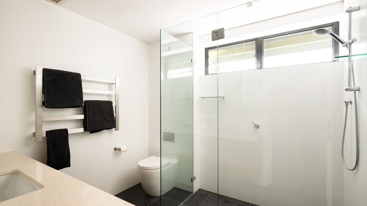 Photo of Bathroom in Avalon Beach