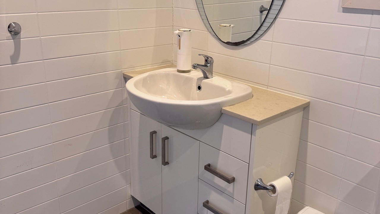Photo of Bathroom in Putty