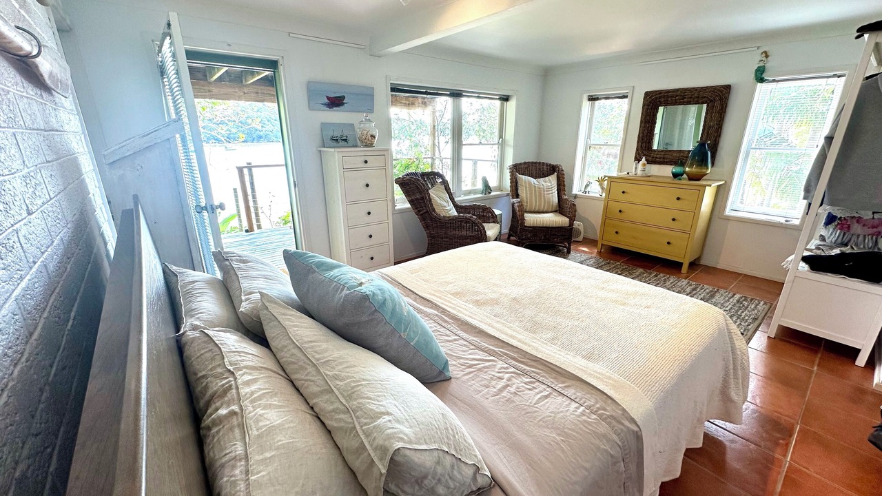 Photo of Bedroom in Maianbar