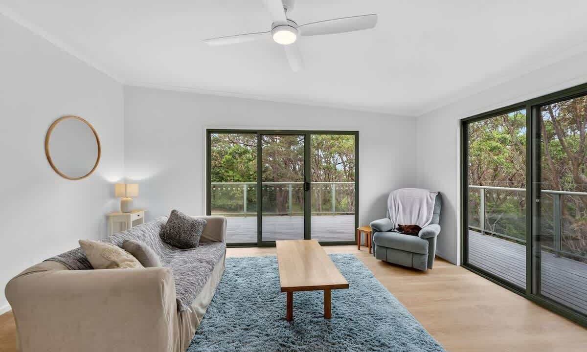 Photo of Livingroom in Guerilla Bay