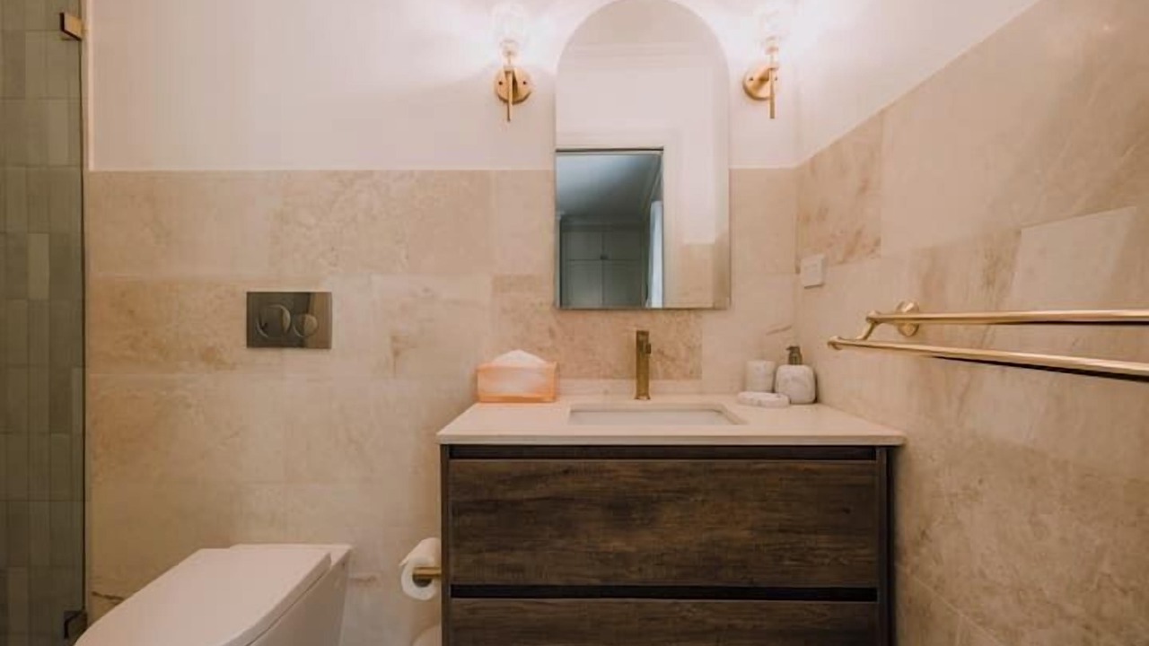 Photo of Bathroom in Wentworth Falls