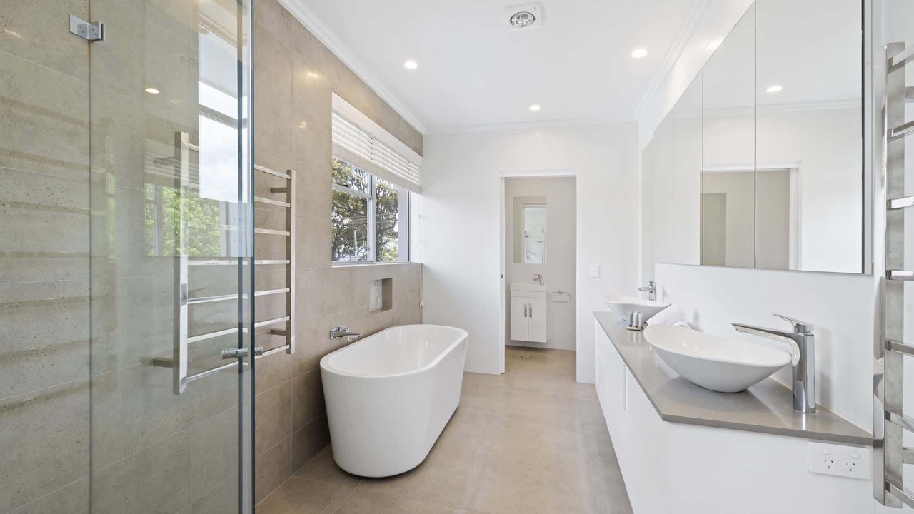 Photo of Bathroom in Whale Beach