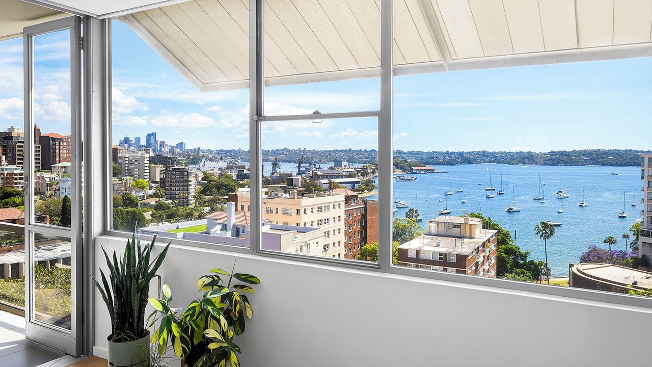 Photo of Bedroom in Elizabeth Bay
