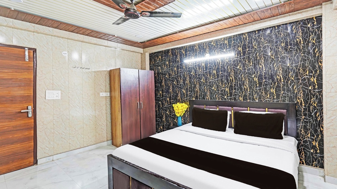 Photo of Bedroom in Greater Noida