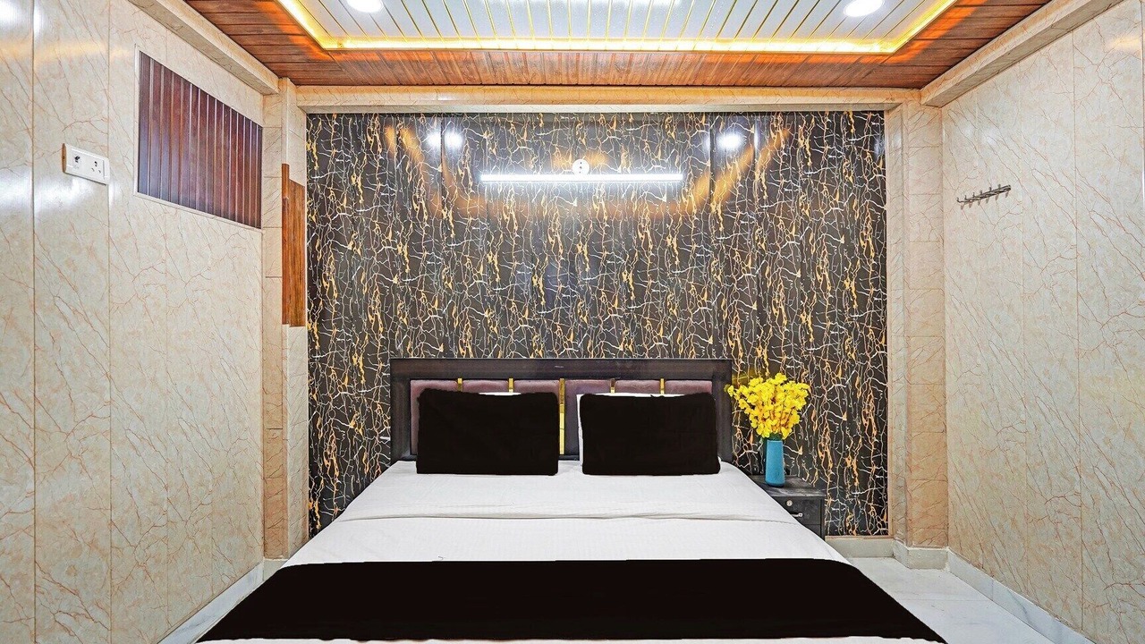 Photo of Bedroom in Greater Noida