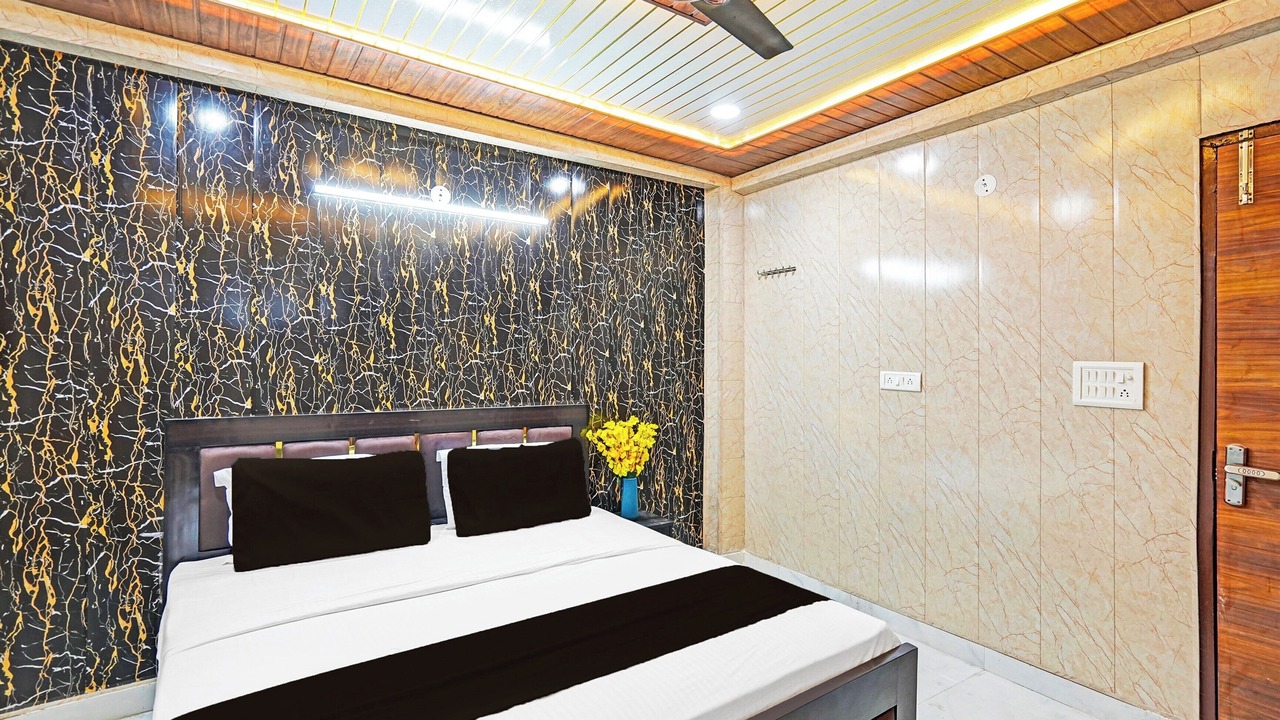 Photo of Bedroom in Greater Noida