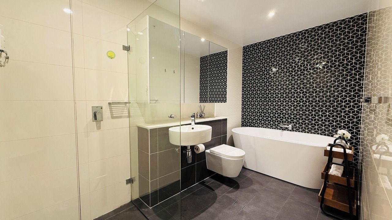 Photo of Bathroom in Mascot