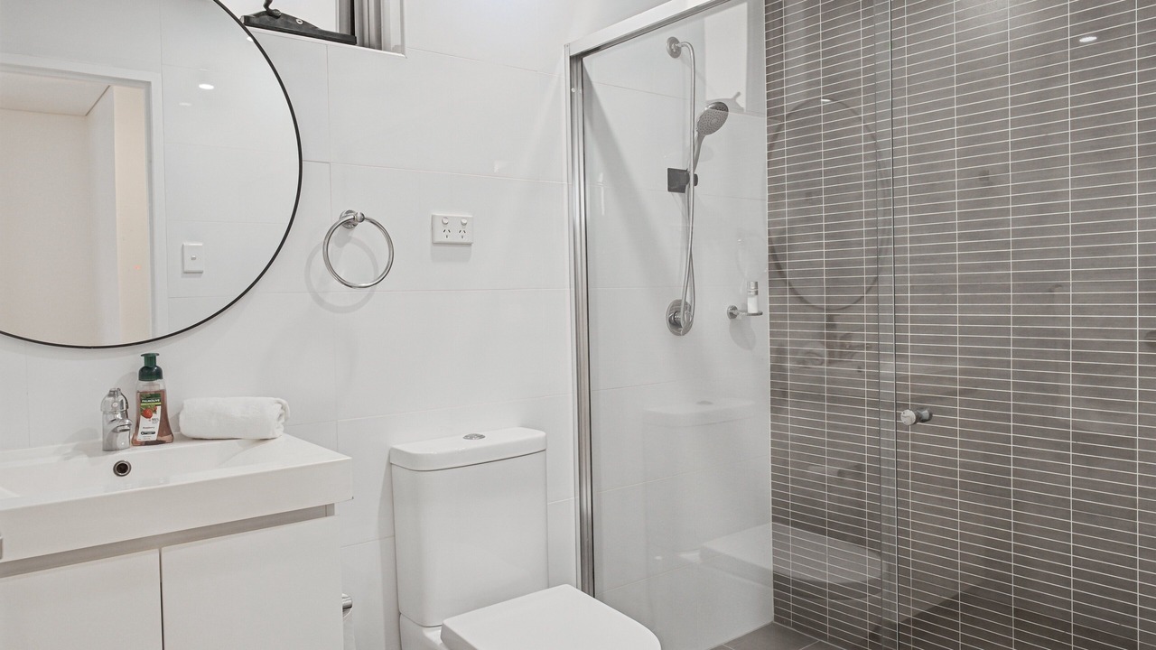 Photo of Bathroom in Mascot