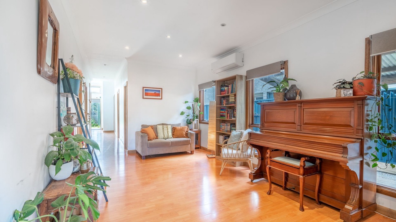 Photo of Livingroom in Woonona