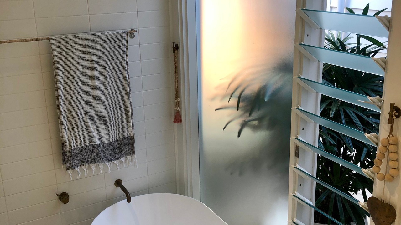 Photo of Bathroom in Avalon Beach