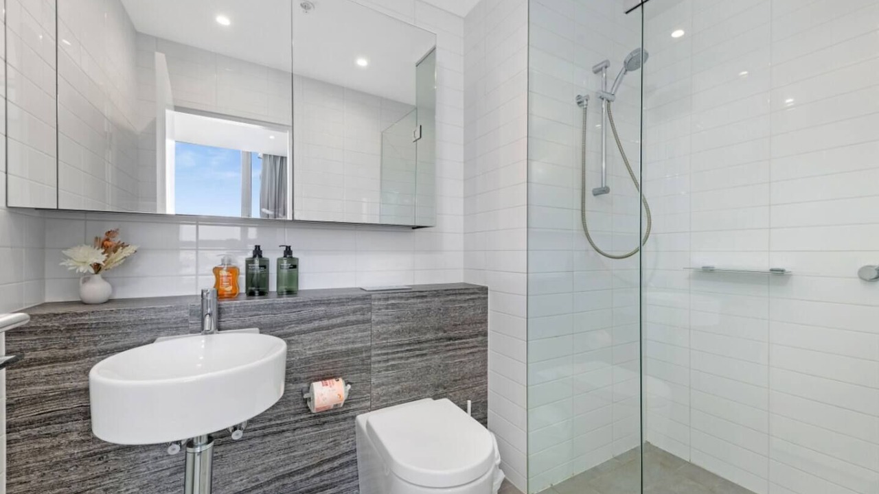 Photo of Bathroom in Zetland