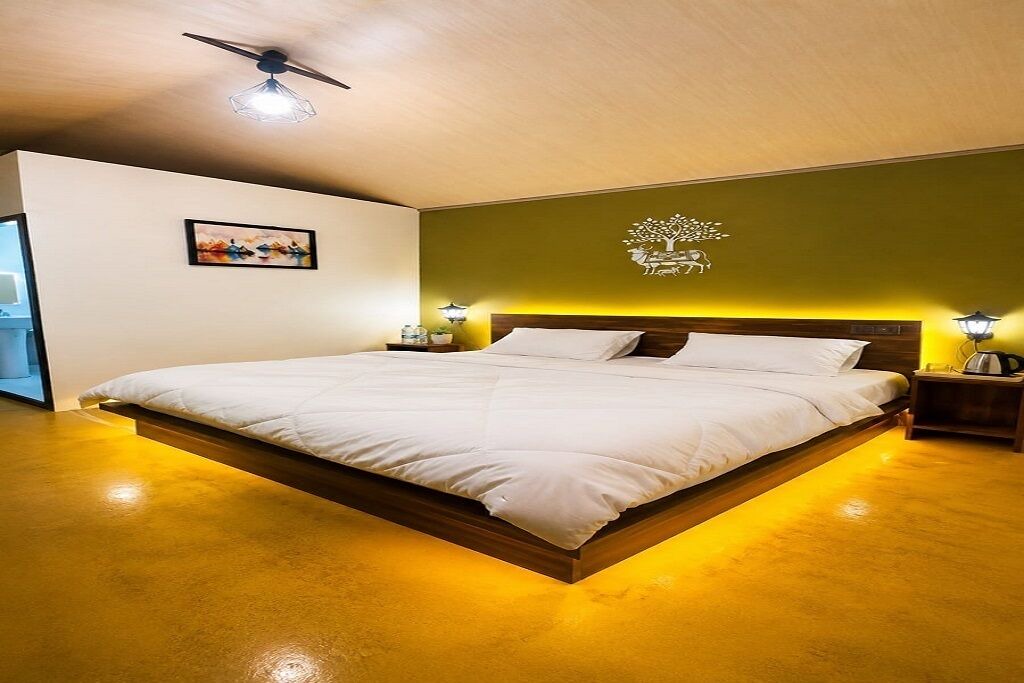Photo of Bedroom in Trimbak
