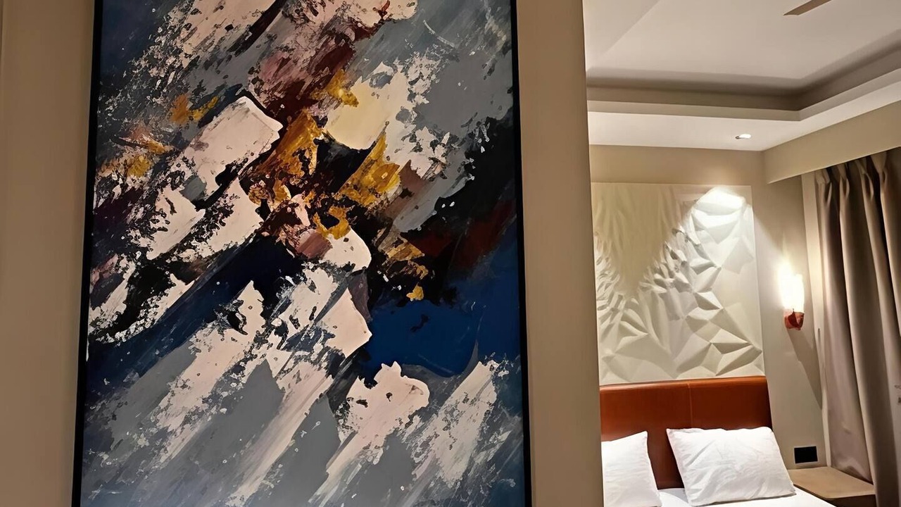 Photo of Bedroom in Greater Noida