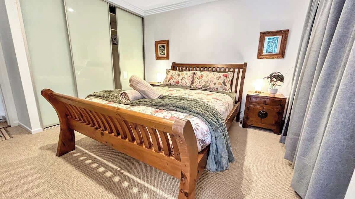 Photo of Bedroom in Woolloomooloo