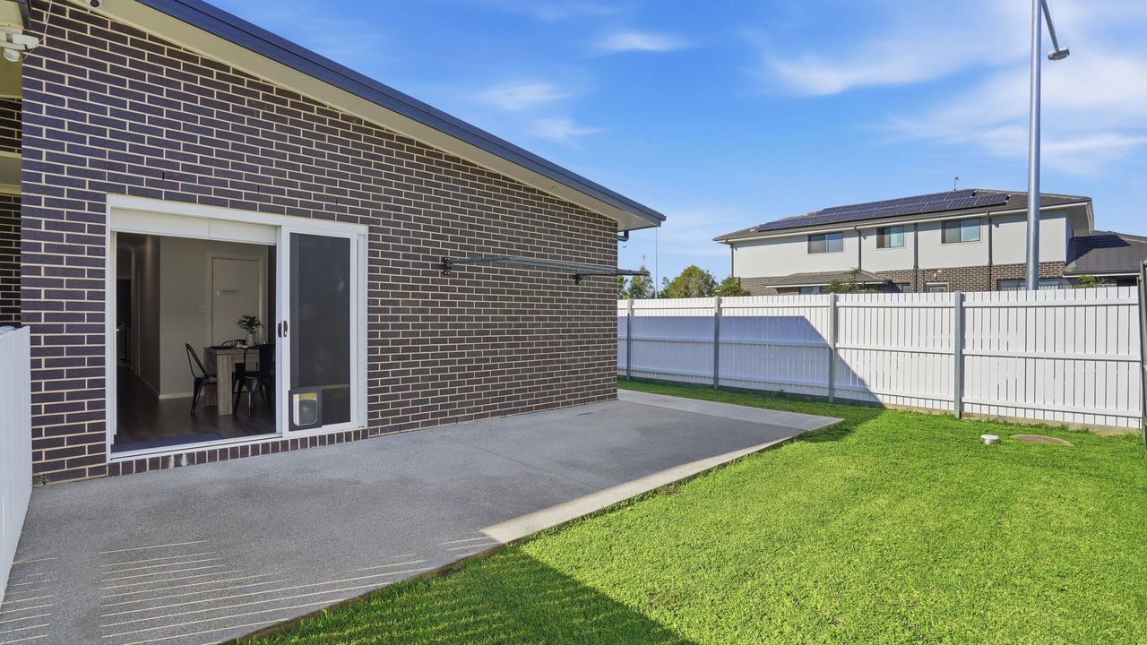 Photo of Patio Balcony in Gledswood Hills