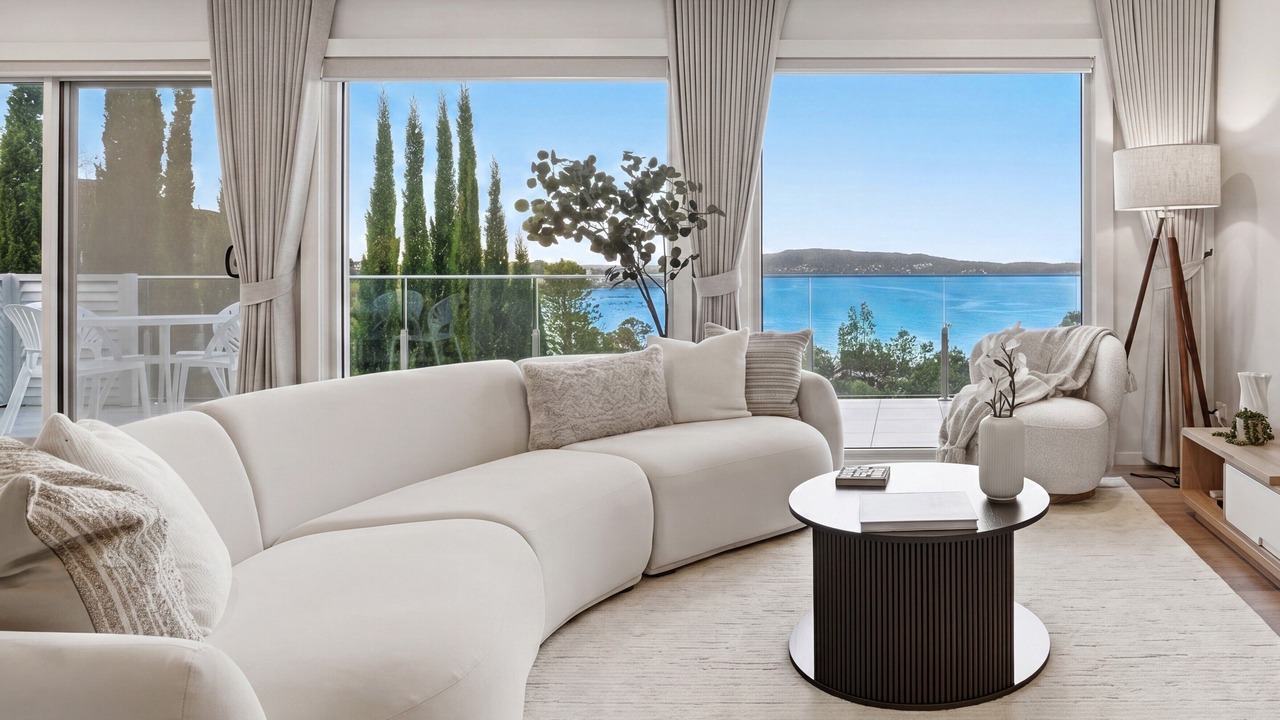 Photo of Livingroom in Tascott